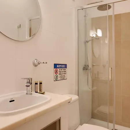 Cozy Tailor Made With A Refreshing Terrace Lisboa