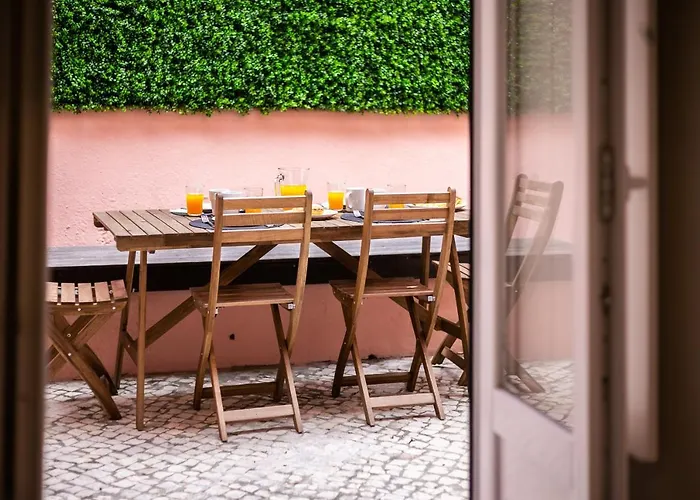 Cozy Tailor Made With A Refreshing Terrace Appartamento